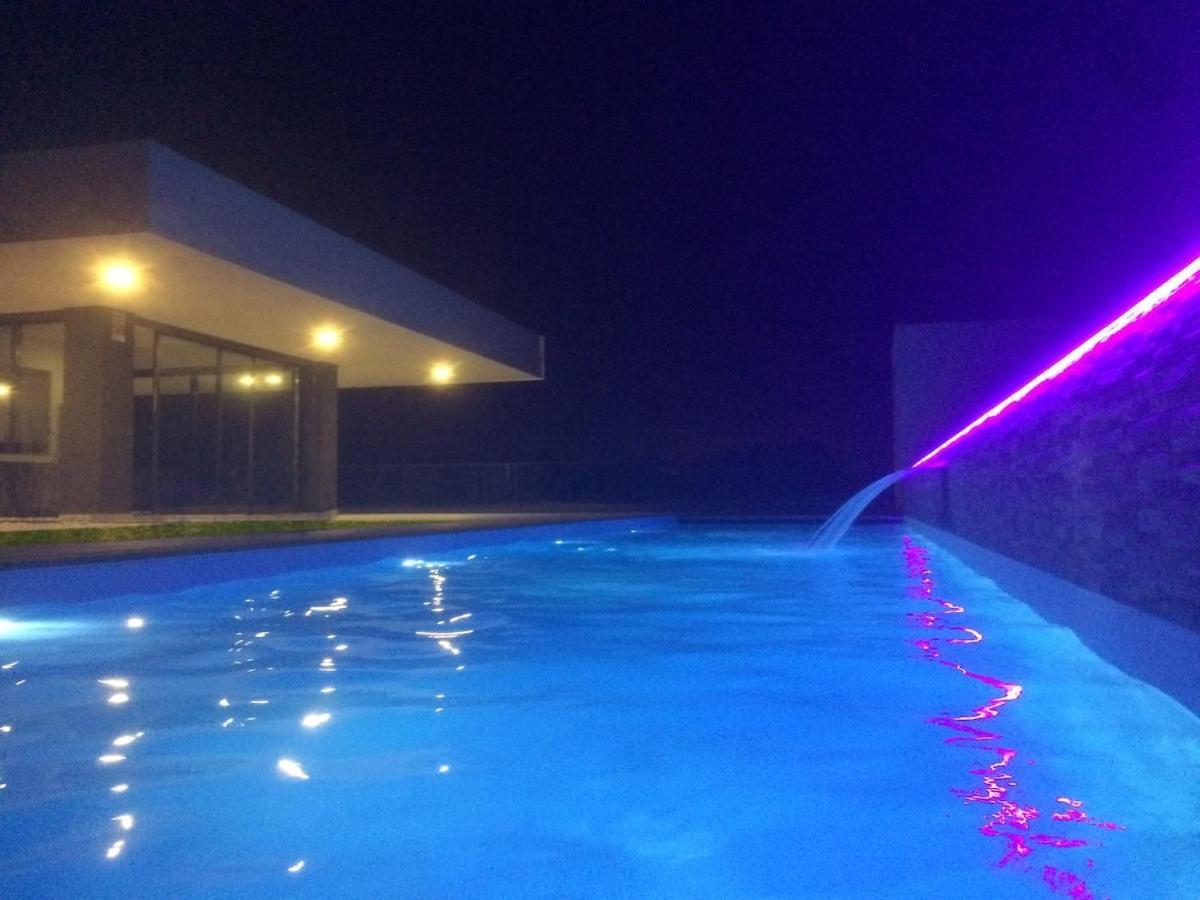 Mendalvo Villa Casa Tranquilespiral Alcobaca-Nazare מראה חיצוני תמונה